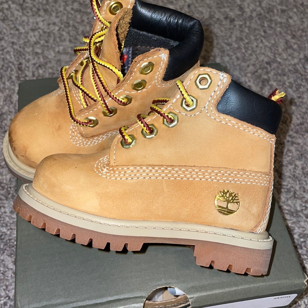 Timberland - Picture 1 of 5